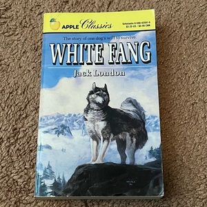 Apple Classics: White Fang - by Jack London